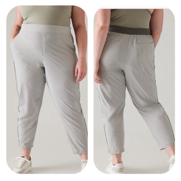 Athleta Pants - NWT Athleta Womens Brooklyn Textured Ankle Pant City Stripe - Sz. 18